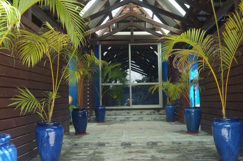 Return To Paradise Resort & Spa Matautu Extérieur photo